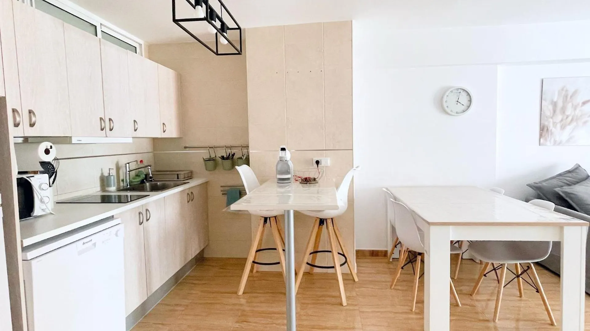 Comodo Apartamento En Benalmadena By Bebalmy