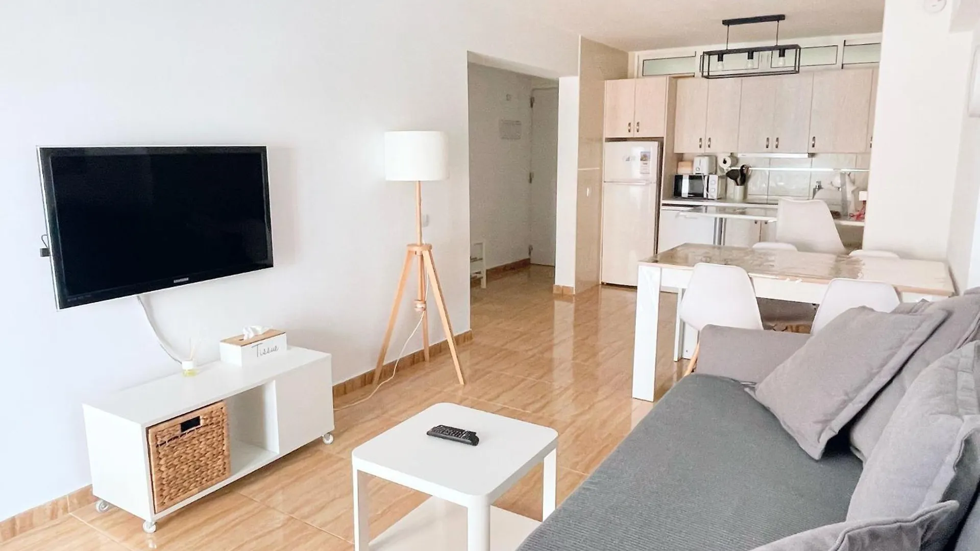Comodo Apartamento En Benalmadena By Bebalmy Apartment
